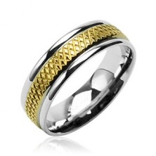 Surgical steel band with gold diamond pattern stripe