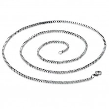 Stainless steel chain with square objects of silver colour