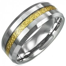 Tungsten ring with patterned strip in gold colour, 8 mm