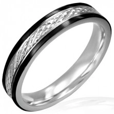 Thin steel ring with rhombic pattern and black lining