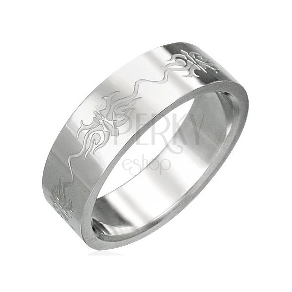 Stainless steel ring with ornaments