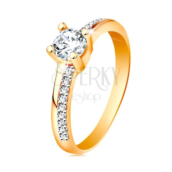 585 gold ring with sparkly lines and clear zircon in mount