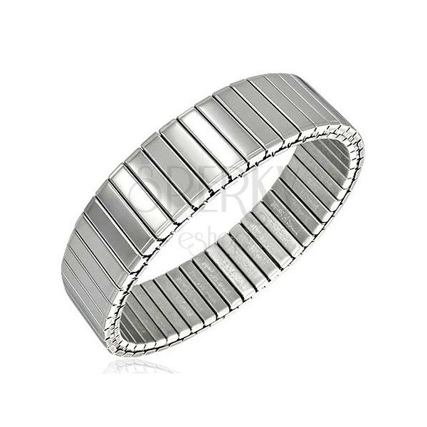 Flexible steel bracelet with smooth links
