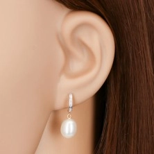 14K gold earrings - engraved arc made of white gold, white oval pearl