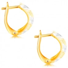 Earrings made of 585 gold - two-coloured pattern V, convex sandblasted surface