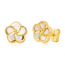 Yellow 14K gold earrings - flower with five petals and natural pearl