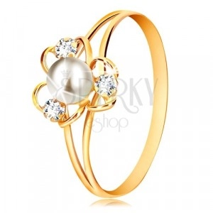 Yellow 9K gold ring - flower with three petals, white pearl and clear zircons