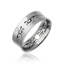 Stainless steel ring with cut-out TRIBAL ornament