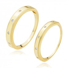 585 yellow gold bands - five clear brilliants, grooved edges