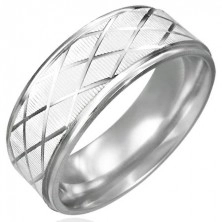 Steel ring with polished diamond pattern