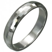 Tungsten ring with fine cut rectangles, 3 mm