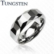 Tungsten ring with high shine and geometric pattern