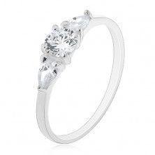 Ring made of 925 silver – round zircon with two sparkling leaves